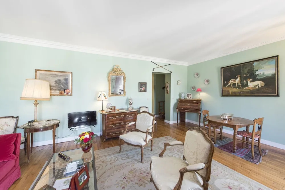 Antique French Splendour