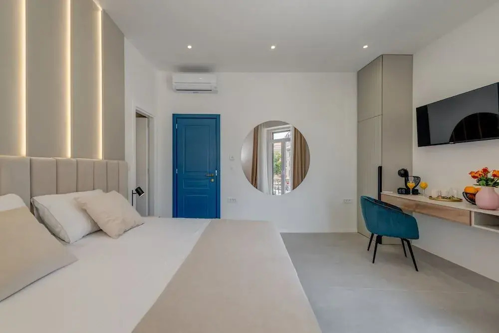 48 Rooms Split