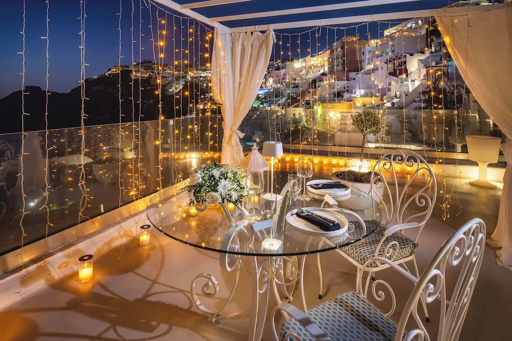 Athina Aperto Suites