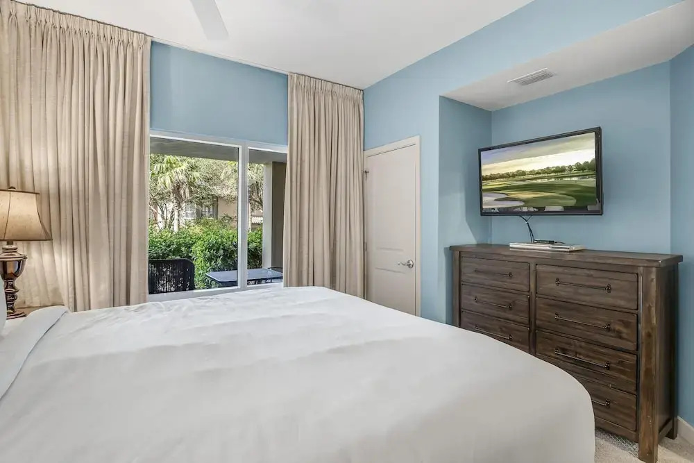 Luau I 6104 - flr1 - 1BR 1BA - (4)