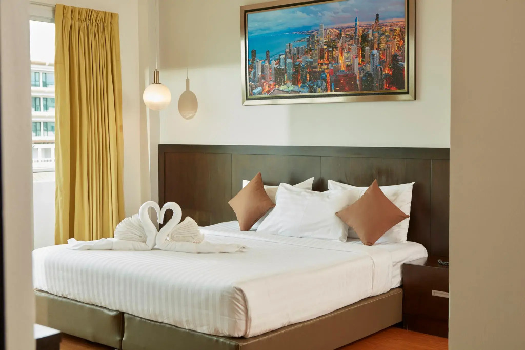 Rhienchai Place Hotel