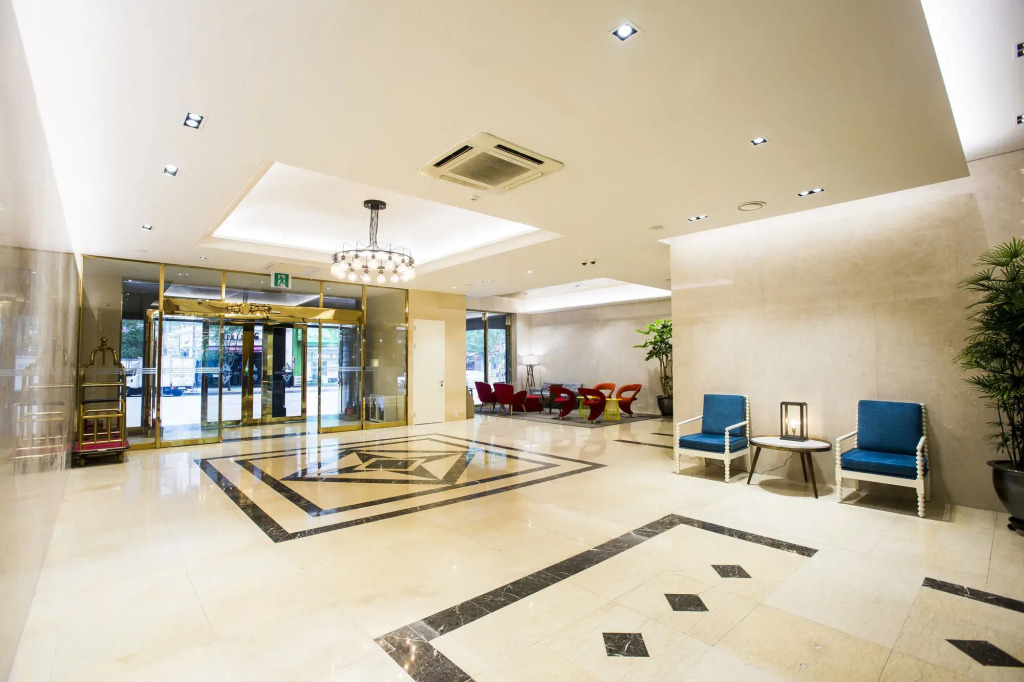 Polaris Hotel