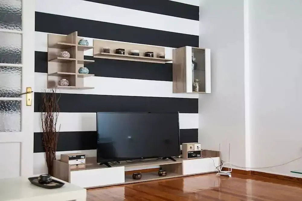 Acropolis detached house
