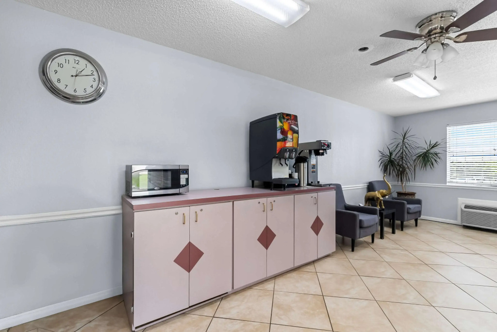 Americas Best Value Inn-Athens