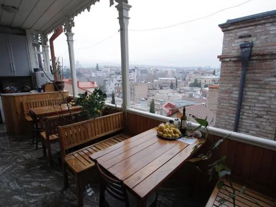 Guest House Gamardjoba