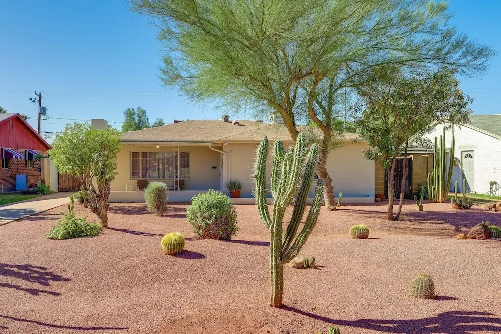Phoenix Home w/ Patio: Near Downtown & Light Rail!