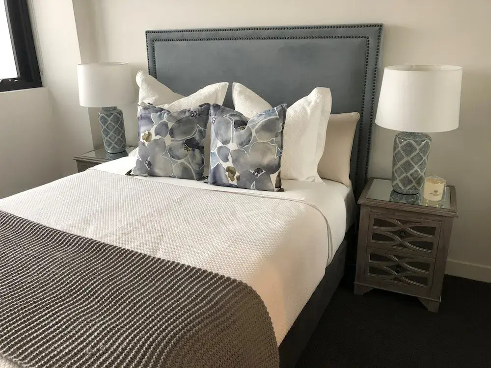 Arena, Unit A1205/75 Shortland Esplanade