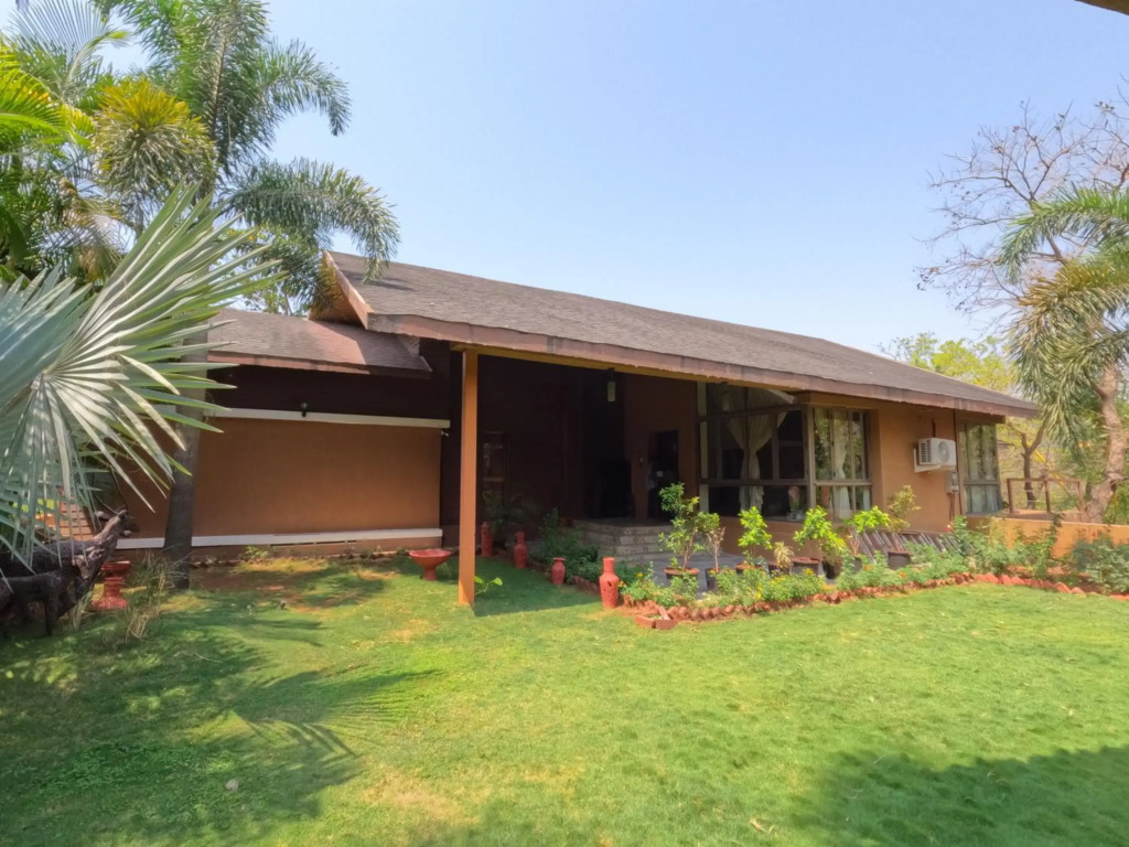 Soul Tree Villa 111 Luxury 4 BHK villa with pool