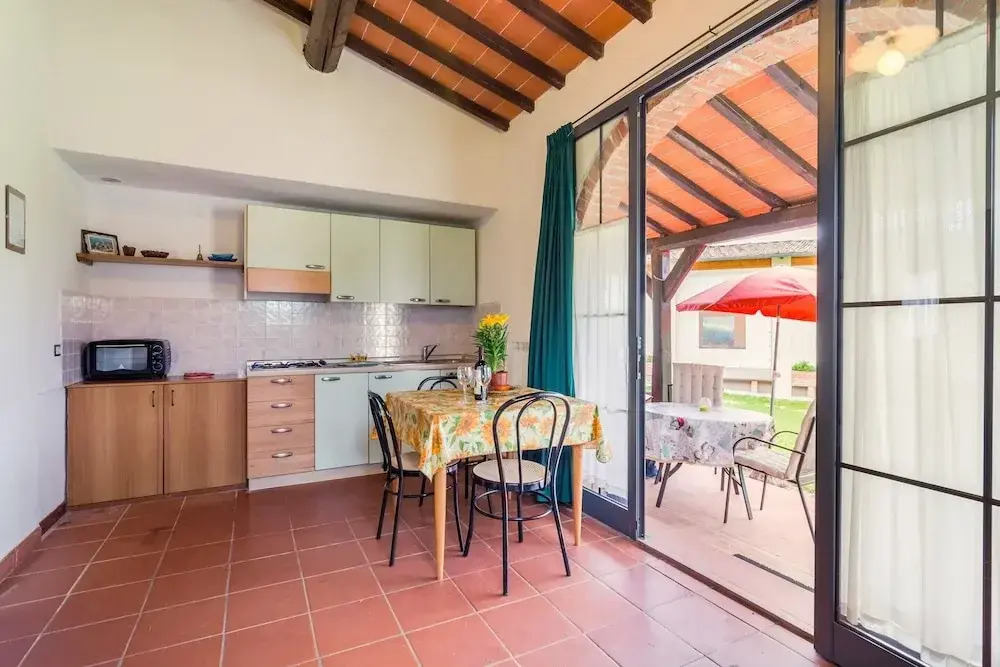 Bucine Hideaway With Pool