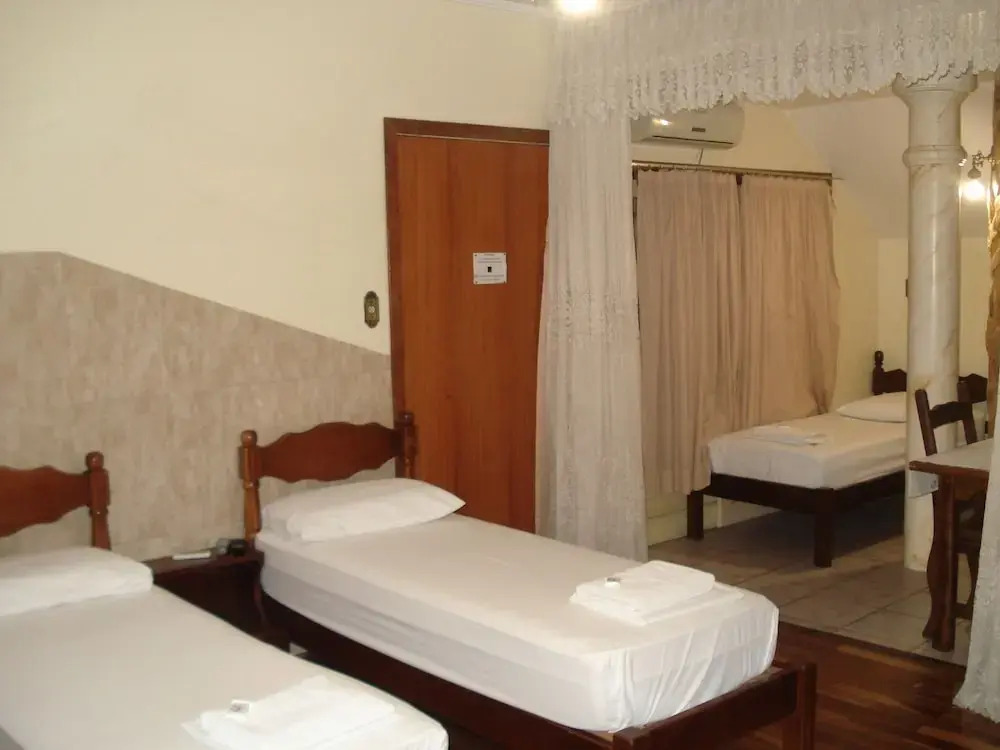 Canoas Hotel Castel