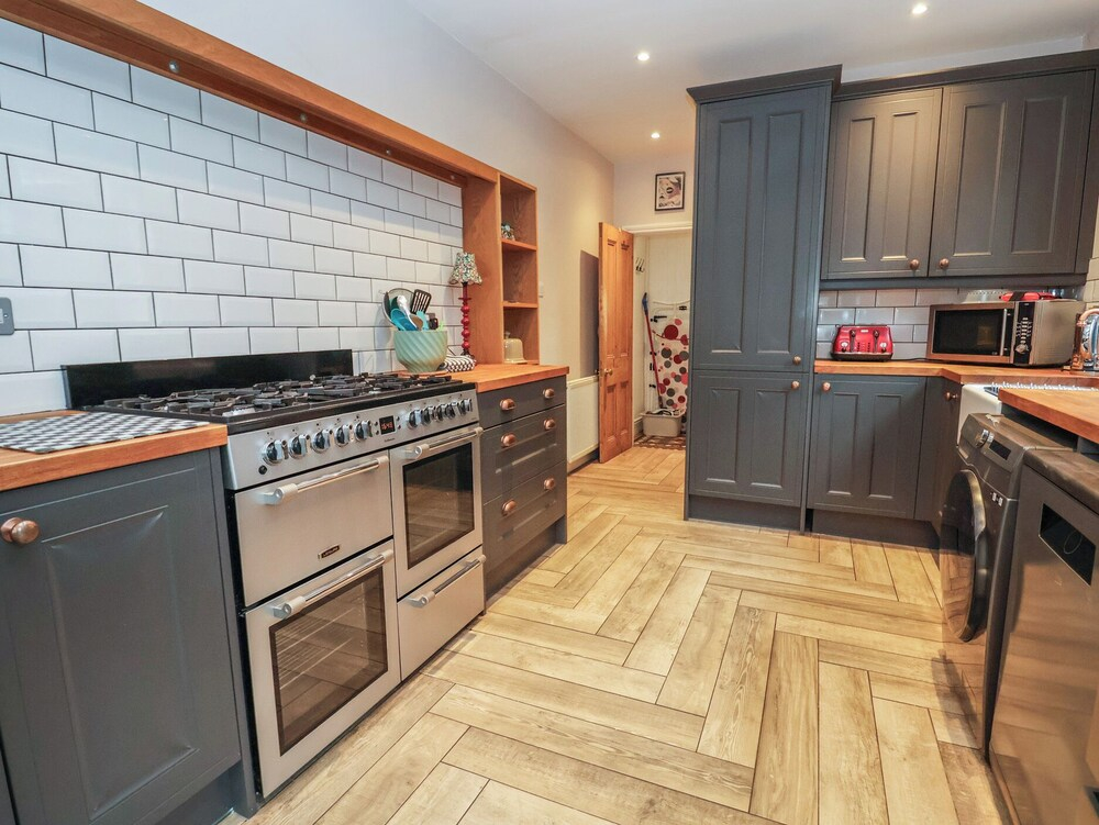 45 Brook Lane
