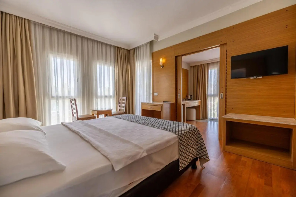 Halic Park Hotel