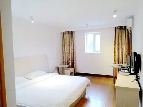 Nanning Caiyuan Business Hotel