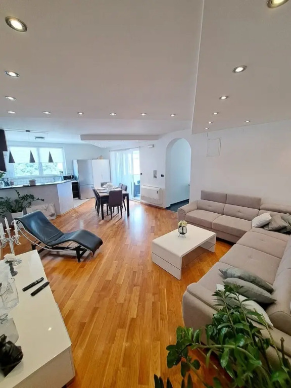 Apartment The Big Chill