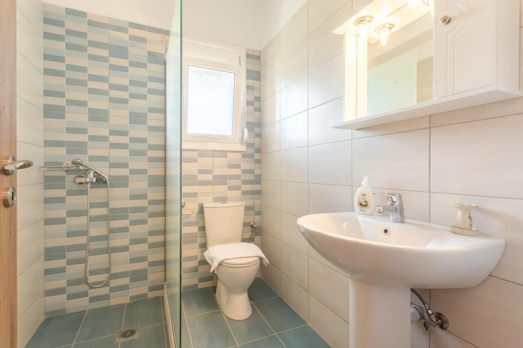 Vatsa Beach Villa Large Private Pool Walk to Beach Sea Views A C Wifi - 3021