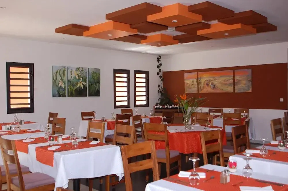 Plumeria Hotel