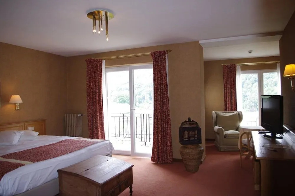 Hôtel Panorama - Vue exceptionnelle sur la Semois