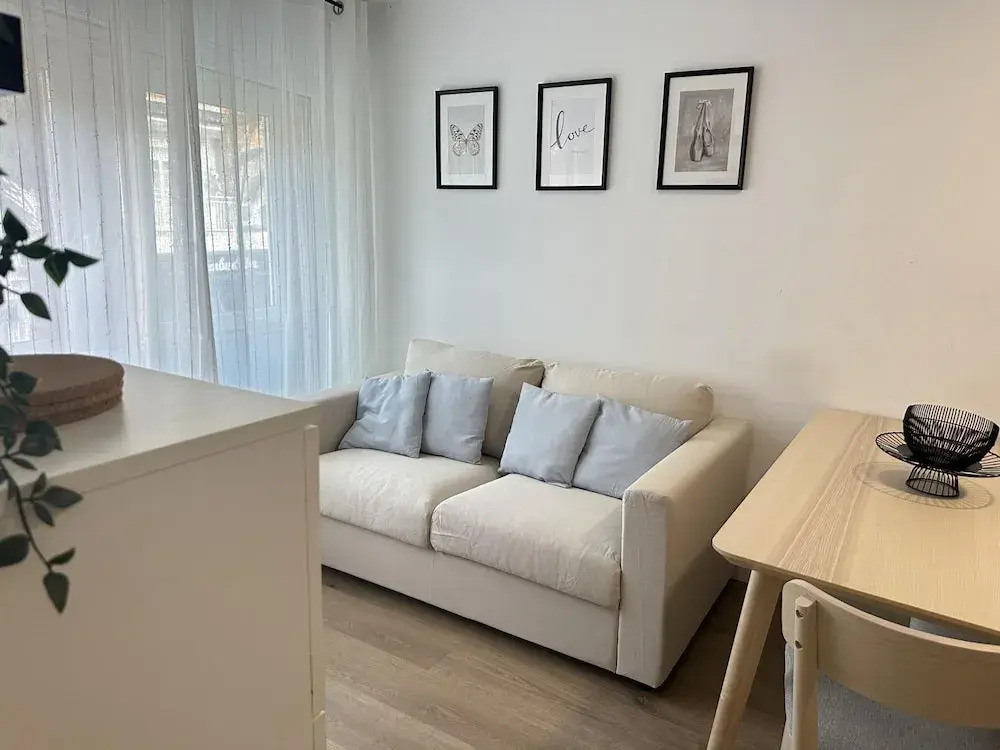 Beach Apartment 4