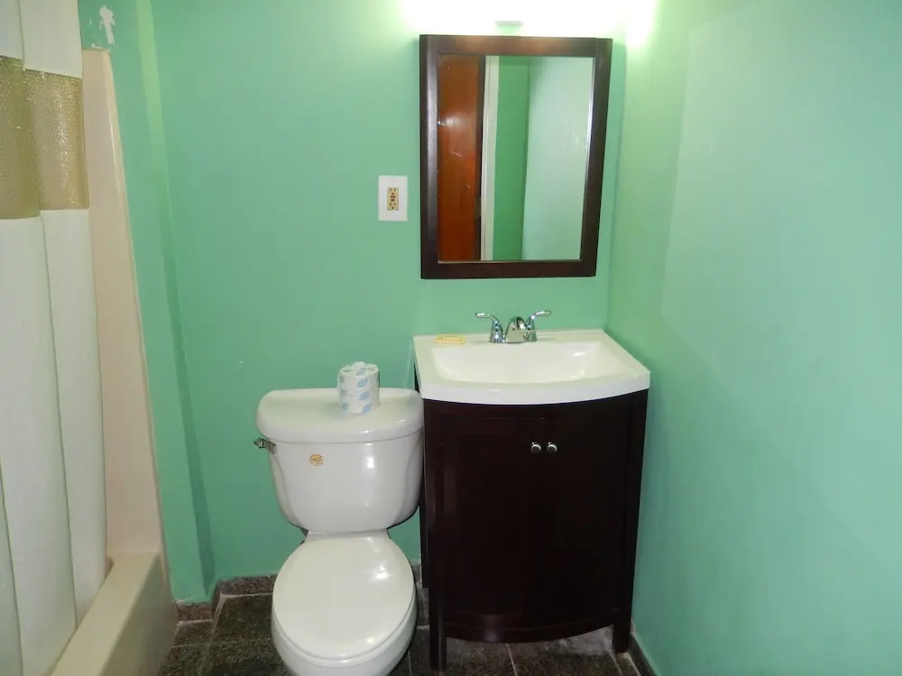 Riverview Motel