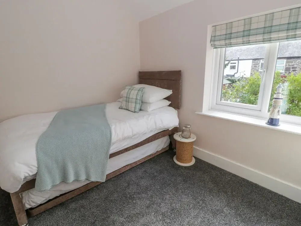 Clock cottage
