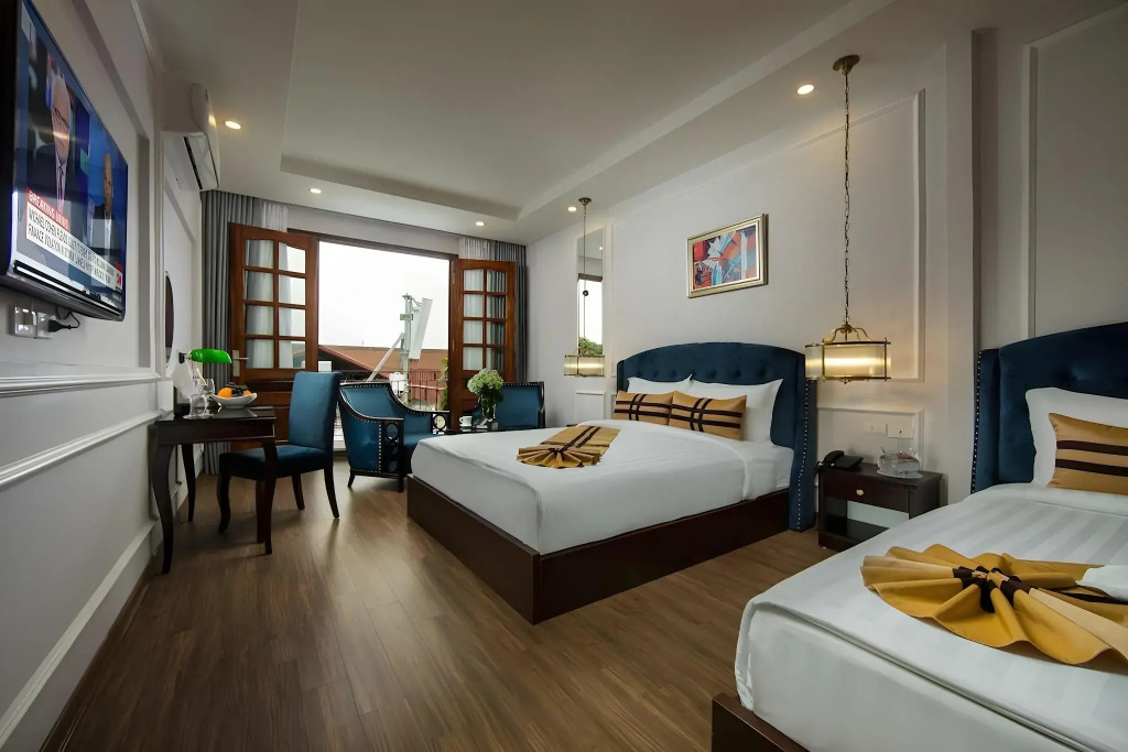 S Central Hotel & Spa