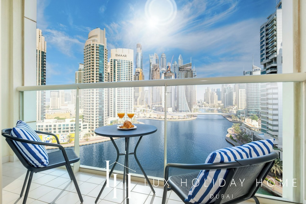 LUX The Marina View Suite 2