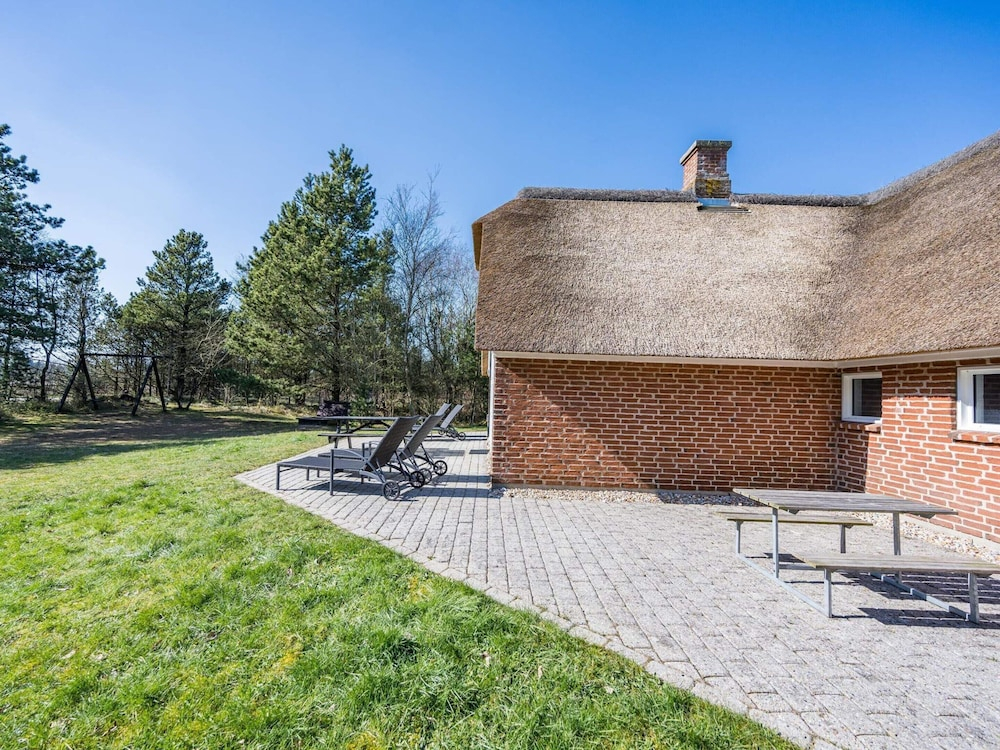 10 person holiday home in Nørre Nebel
