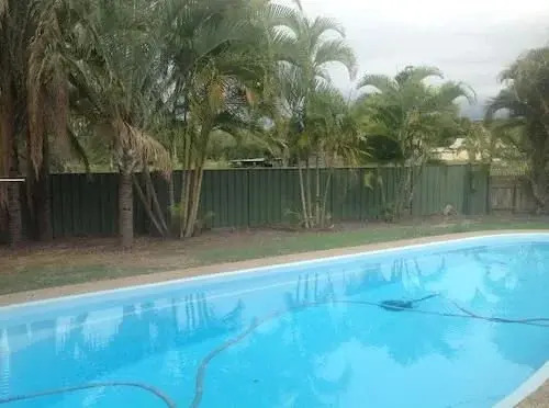 Bluff Palms Motel