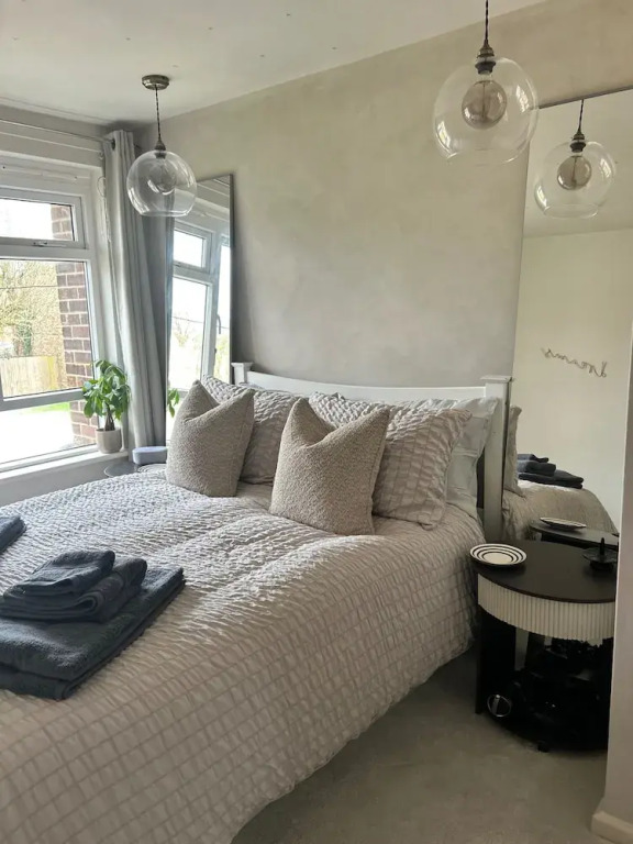 Cosy Chichester Apartment