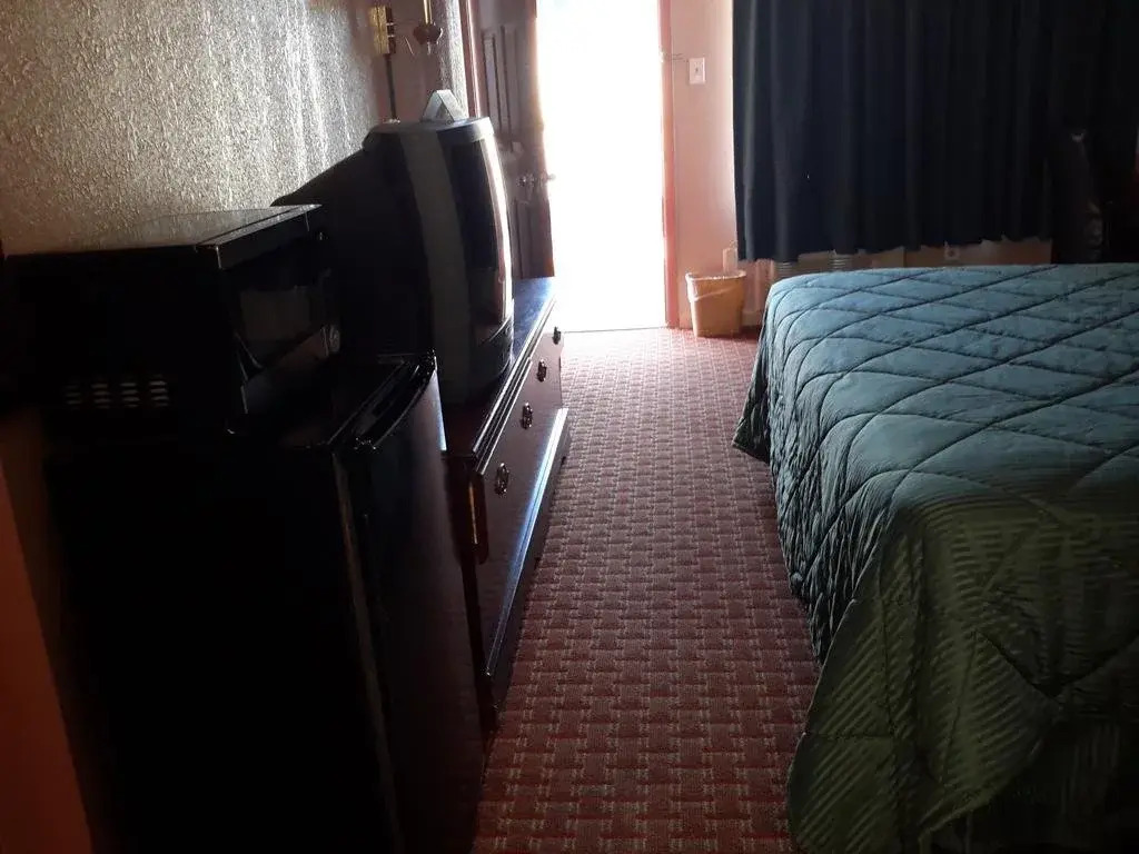 Budget Inn