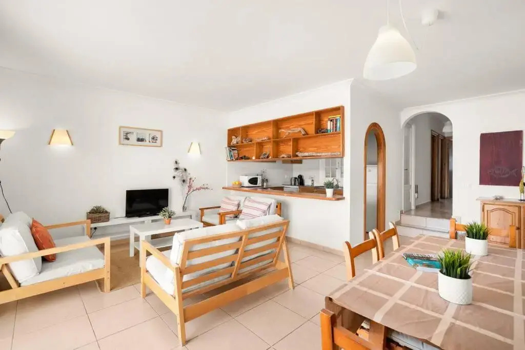 Apartamento Tramontana 113BJ by 3VILLAS