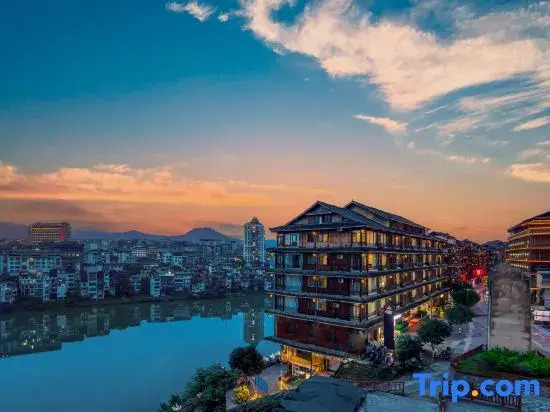 River View Hotel