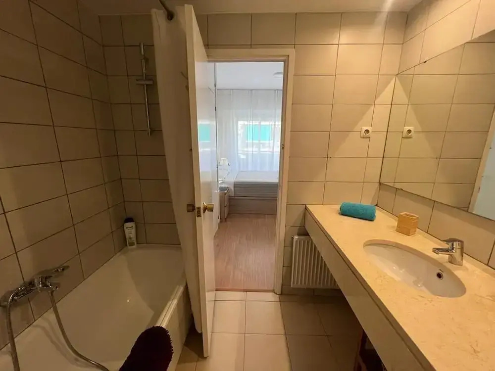 Rooms in Apartment Paris