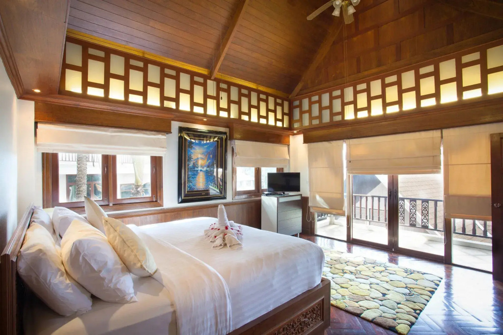 Baan Yin Dee Villa Patong