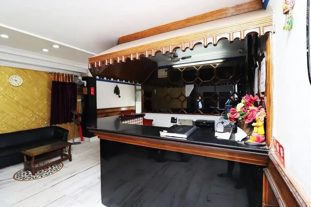 Collection O 36951 The Ambassador Hotel