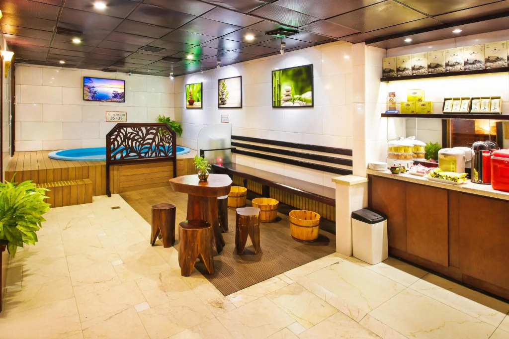 Eden Star Saigon Hotel