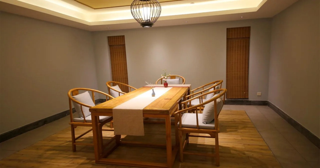 Eastone Vegetarian Culture Hotel