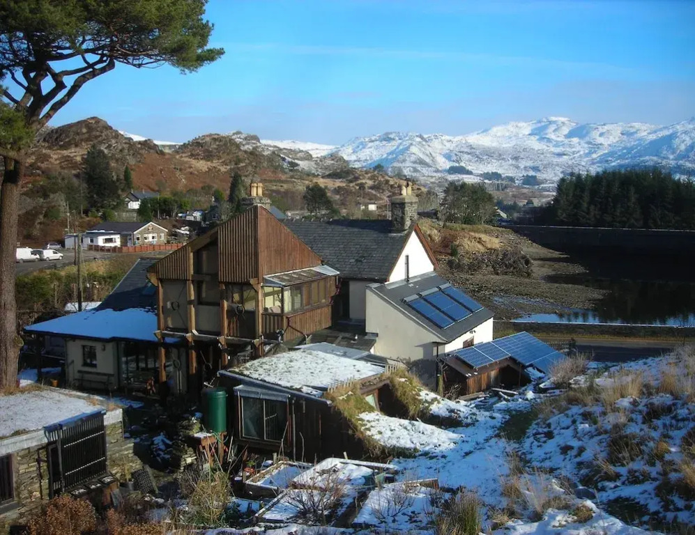 Bryn Elltyd Eco House