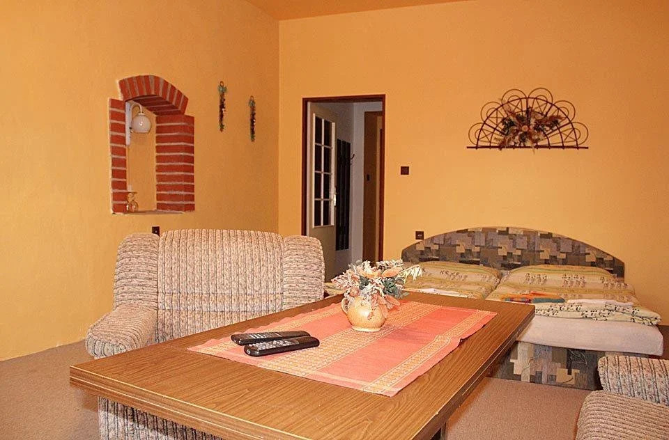 Restaurace a Penzion Podloubí