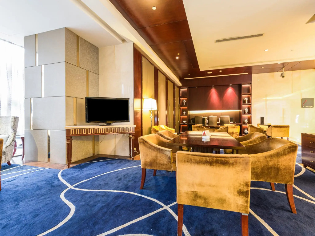 Regal Plaza Hotel & Residence