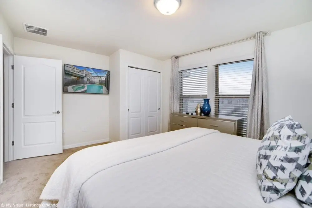 Resort Community and Private Pool 2481