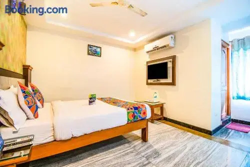 OYO 7366 GPR Inn
