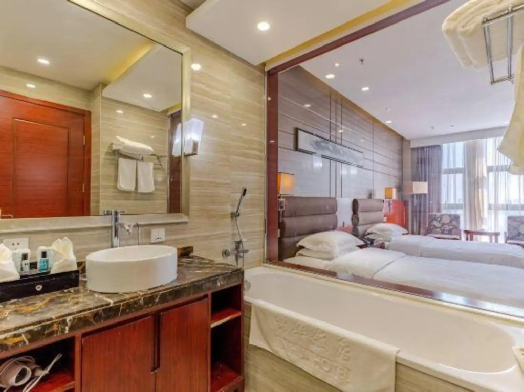 Jinhua Hotel