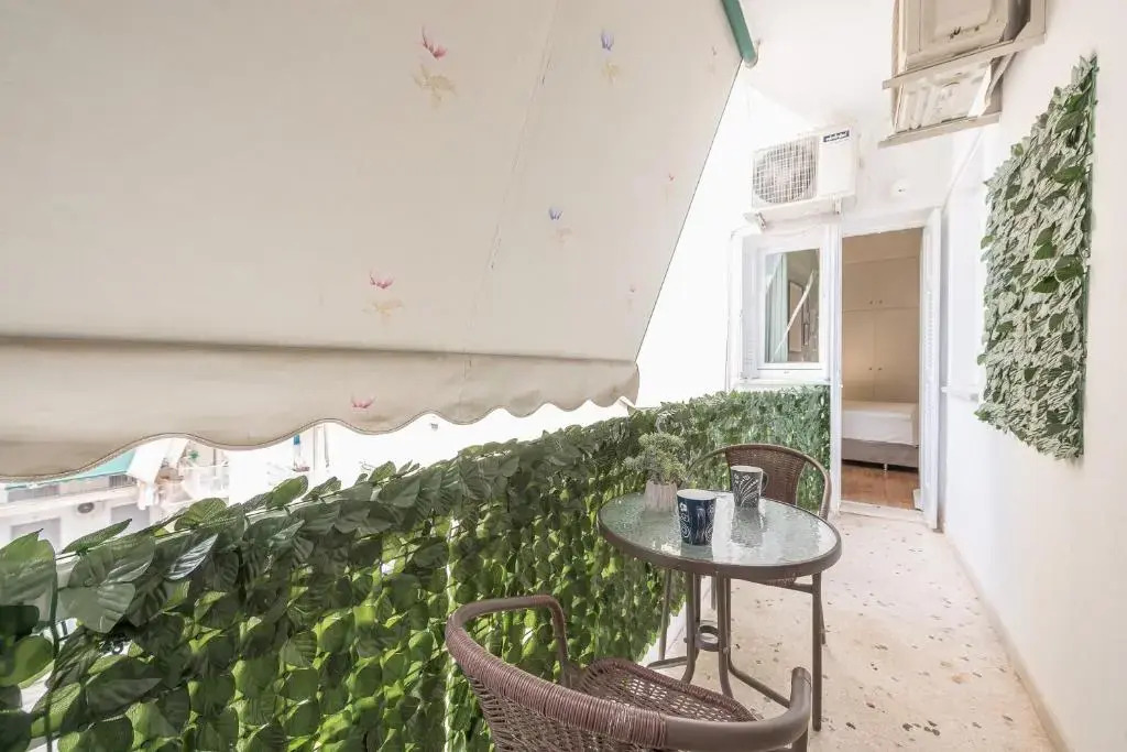 Boutique Acropolis Apartment - Just 5 minutes walk to Acropolis Museum by Cloudkeys