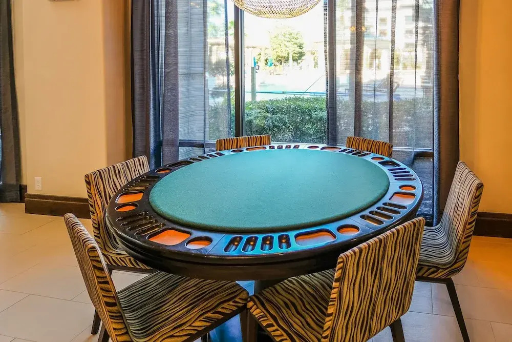 FRONTDESK The Point at Town Center Apts Jacksonville