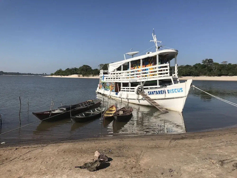 Gorgeous Converted Fishing Vessel in Alter do Chao