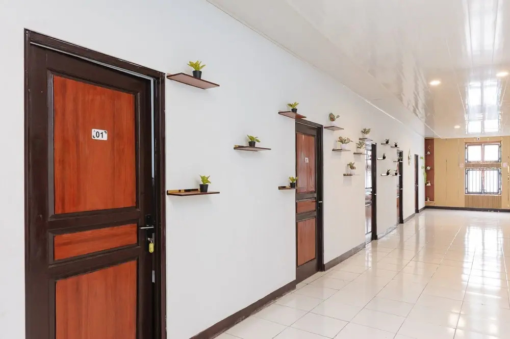 RedDoorz Syariah Plus at Raisaespace Cianjur