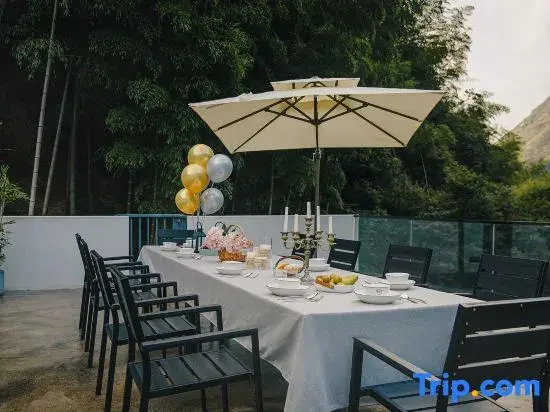 Anji Qingwei Wild Luxury Land Famliy Parent-child Holiday Homestay