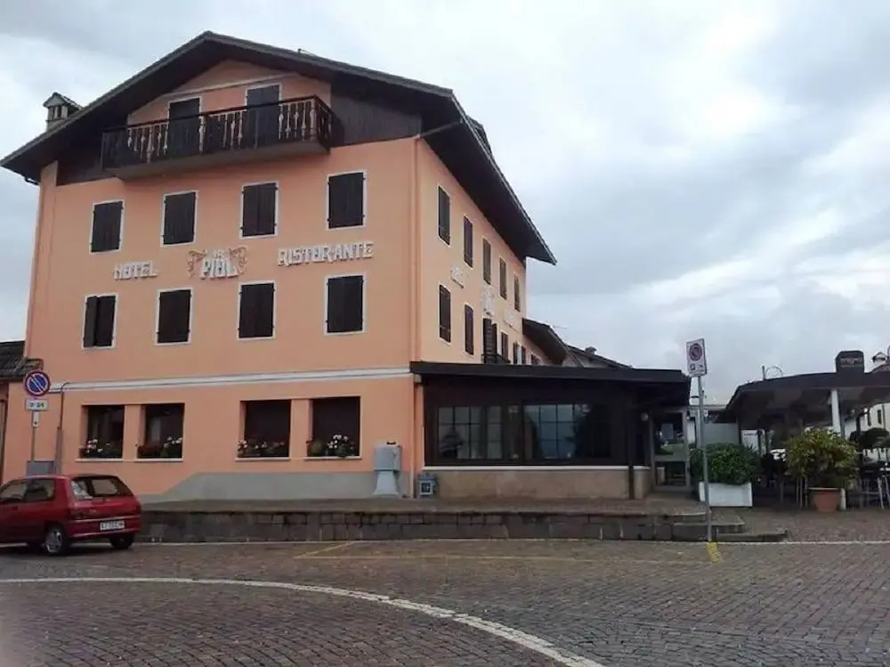 Hotel Piol