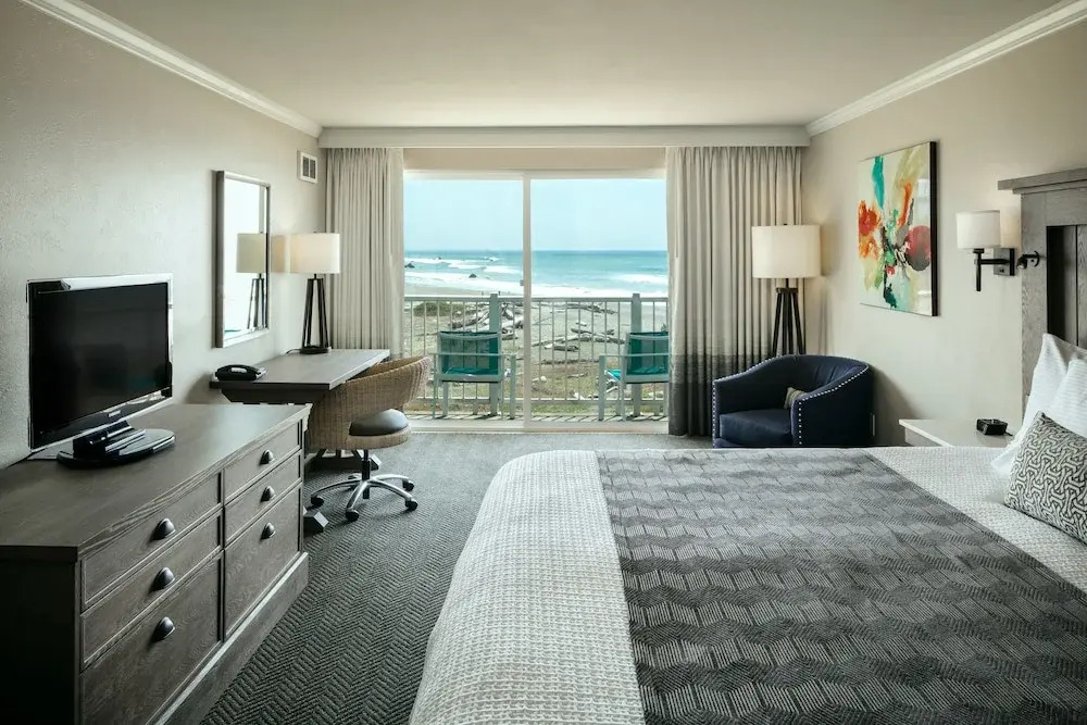 Best Western Beachfront Inn